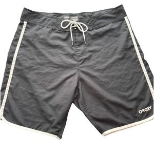 Oakley LOGO‎ Men's Solid Crest 19 Boardshort Black 36 Beach Swim Trunks Shorts